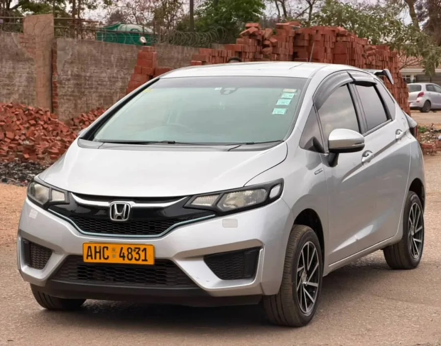2016 Honda Fit GP5 Hybrid Automatic – Duty Paid, 102,000 km