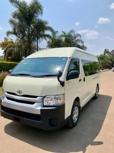 2017 Toyota Hiace High-Roof Passenger Van | 91,000 km