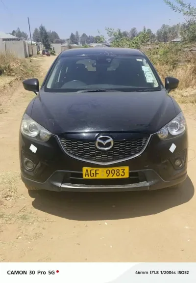 2015 Mazda CX-5 2.0 Petrol Automatic – 115,000 km