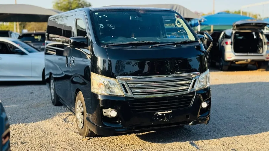 2017 Nissan NV350 Premium GX Automatic – 99,000 km