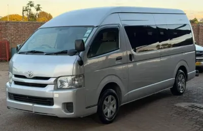 2017 Toyota Hiace High-Roof Diesel Automatic Minibus