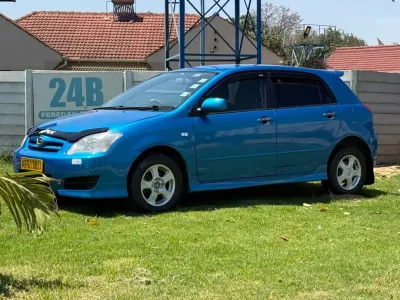 2005 Toyota RunX Hatchback – 167,000 km – USD 7,300