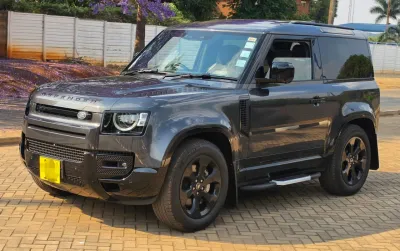 2023 Land Rover Defender D90 3.0L Diesel Automatic