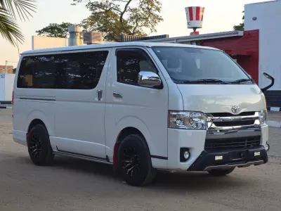 2017 Toyota Hiace Baby Quantum Super GL 2.8D