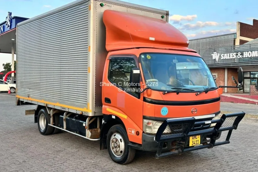 2011 Hino Dutro 3.0L Diesel Manual