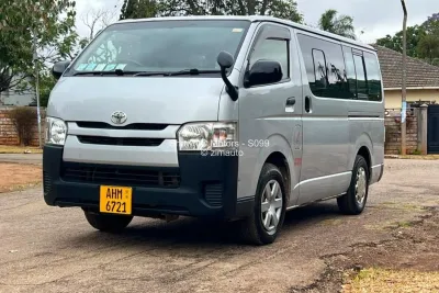 2017 Toyota Baby Quantum 1TR Petrol Automatic