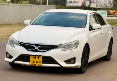 2015 Toyota Mark X 250G V6 2.5L Petrol Automatic