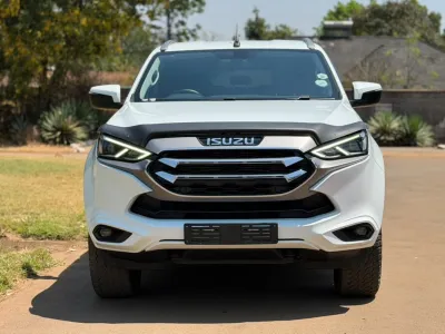 2023 Isuzu MU-X 3.0L Diesel Automatic 4x4 7-Seater
