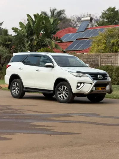 2017 Toyota Fortuner GD-6 2.8L Diesel Automatic