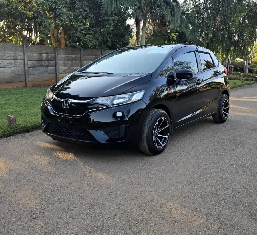 2016 Honda Fit GK3 Automatic Hatchback – 80,000 km