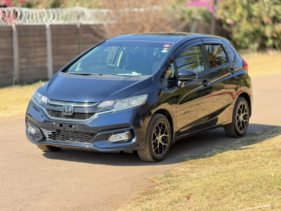 2018 Honda Fit GK3 Non-Hybrid Hatchback – 68,000 km