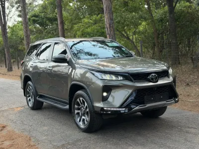 2025 Toyota Fortuner VX 2.8 Automatic – 48,000 km