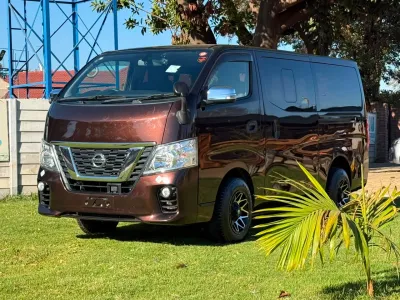 2018 Nissan Caravan NV350 Petrol Automatic – 76,000 km