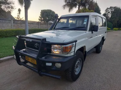Toyota Land Cruiser 78 Series 4x4, 2016, 208,000 km
