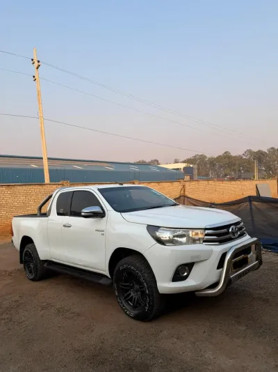 2016 Toyota Hilux 2.8 GD-6 Smart Cab 4x4 Manual