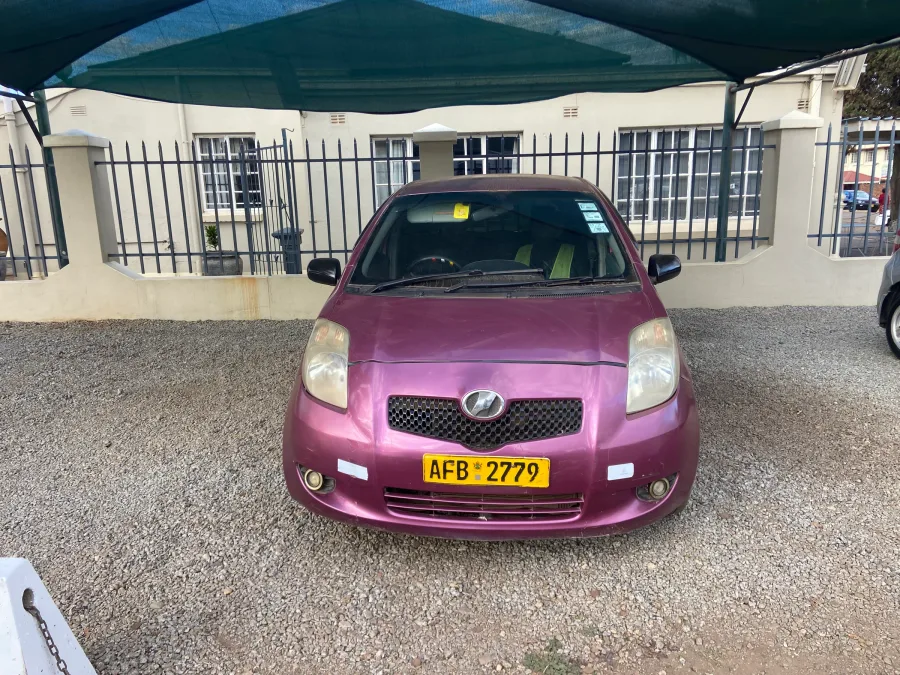 Toyota Vitz 2006 hatchback, 135,678 km