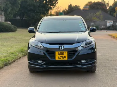 Honda Vezel SUV, 2016, 87,665 km, Black
