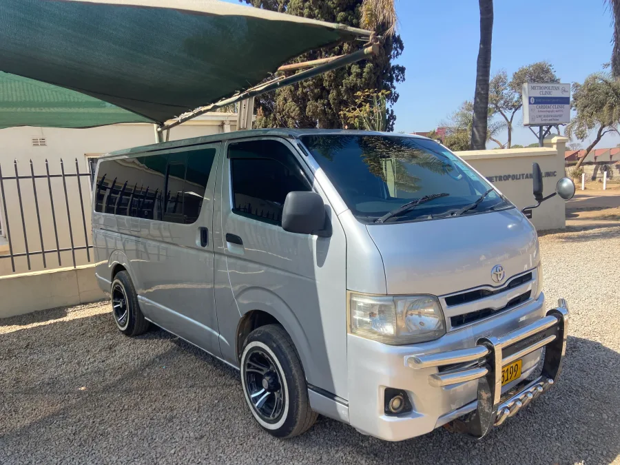 2014 Toyota Hiace Van with 112,223 km