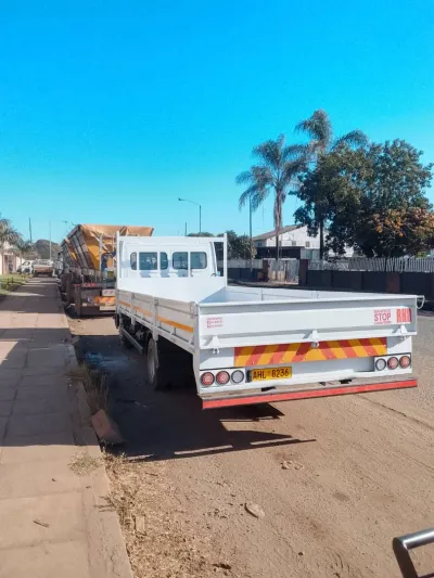 2017 Mercedes-Benz Atego Dropside Truck 80,000 km