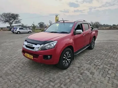 Isuzu KB 300 Double Cab Pickup 2016 Manual Diesel