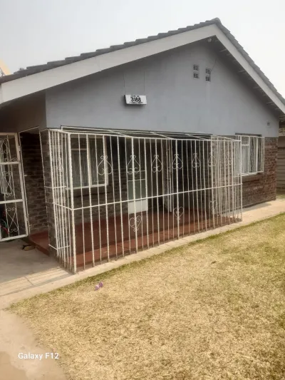 3-Bedroom House for Sale in Tynwald with Full Title Deeds