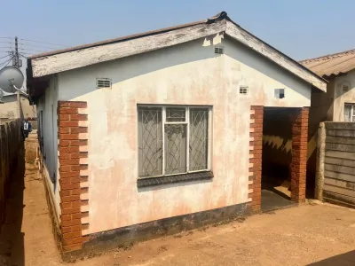 Semi-Detached 3-Bedroom Home on Full Title Deeds in Kuwadzana