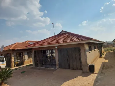 4-Bedroom House with Solar System in Glaudina, Harare West