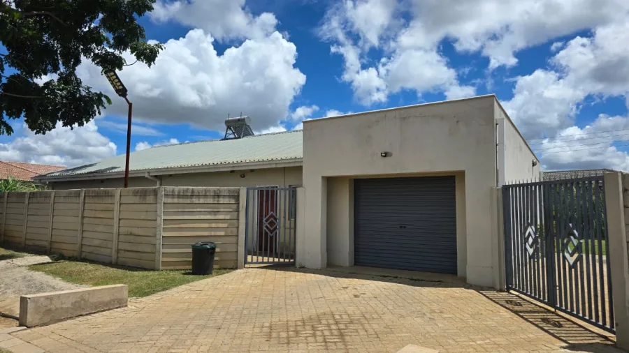Five-Bedroom House with Solar Geyser in Tynwald, Harare West