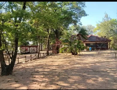 Waterfalls Prospect 1.3641ha Property with House and Cluster Potential