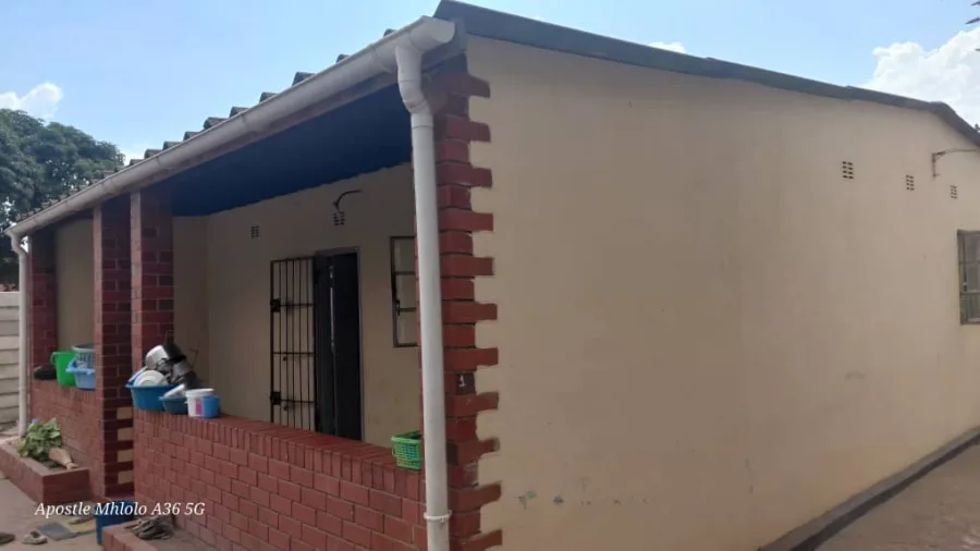 4-Bedroom House in Highfield, Harare — Walled & Gated