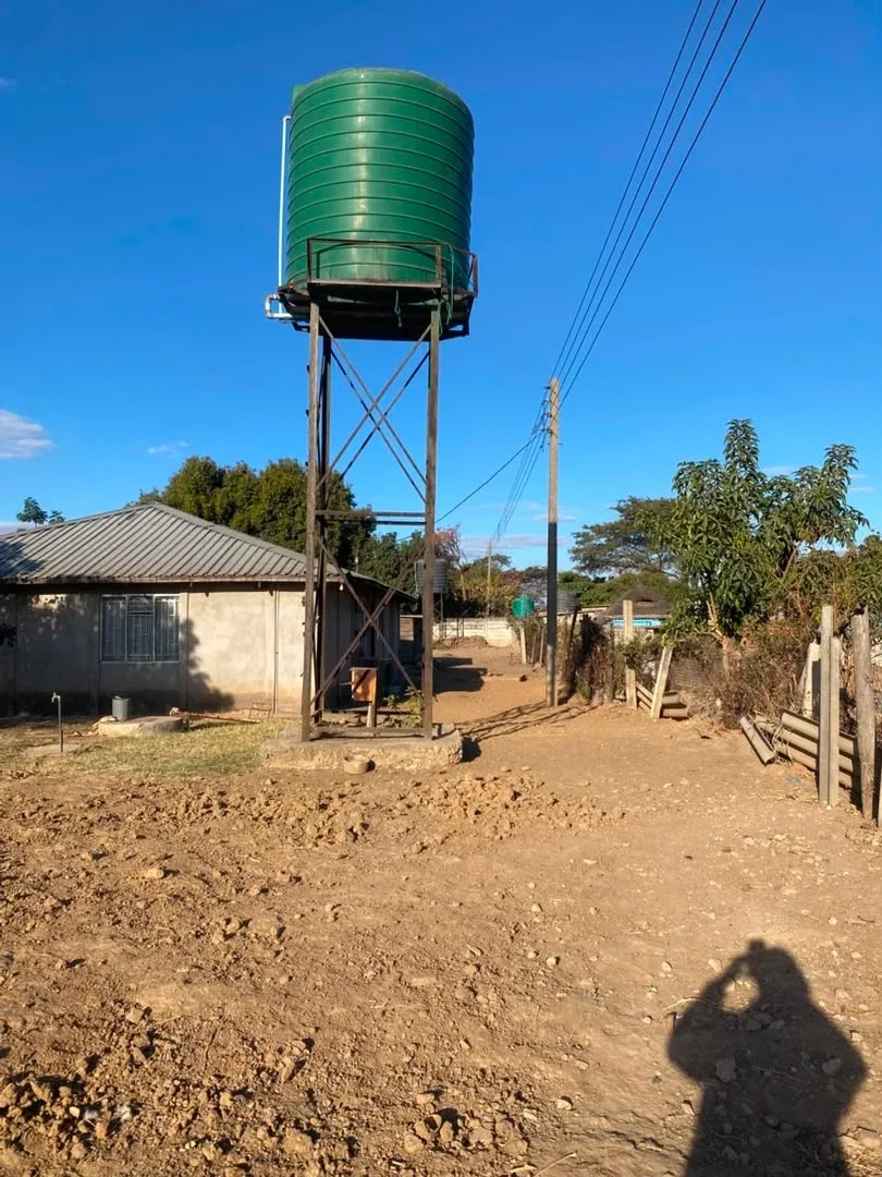 Waterfalls Residential Stand with 3-Bed Cottage and Borehole