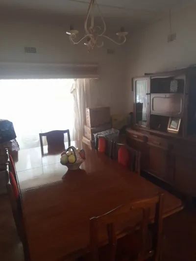 4-Bedroom Family Home with Cottage in Greendale North
