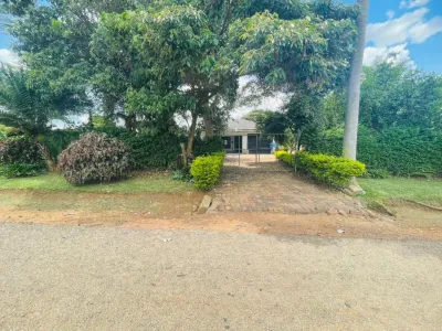 3-Bedroom House in Twinlakes, Norton