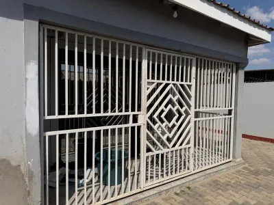 Three-Bedroom House in Zengeza 4, Chitungwiza