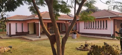4-Bedroom Family Home, Nharira View, Norton