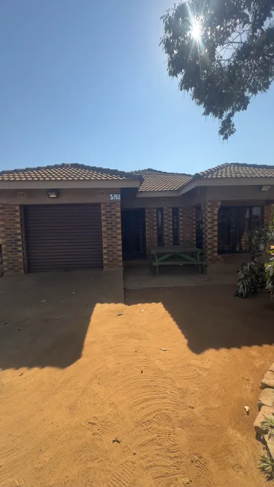 4-Bedroom House with Borehole in Granary Park, Harare