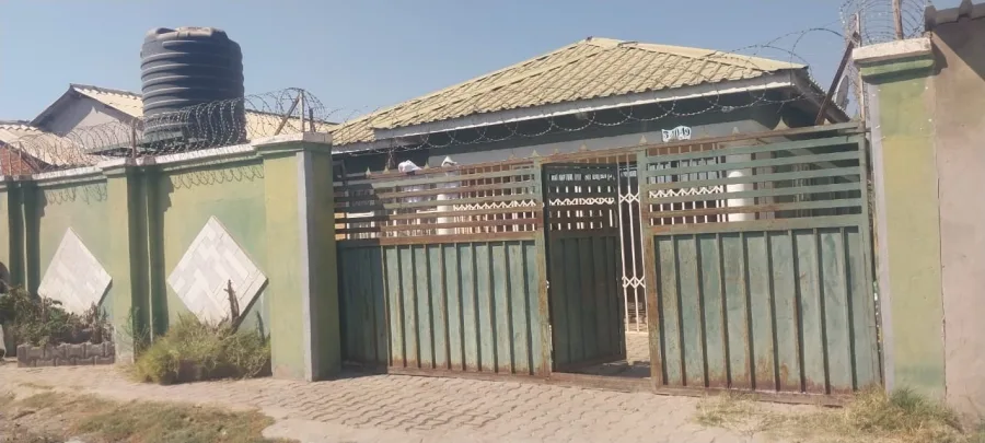 4-Bedroom Council Cession House, Seke Unit P, Chitungwiza