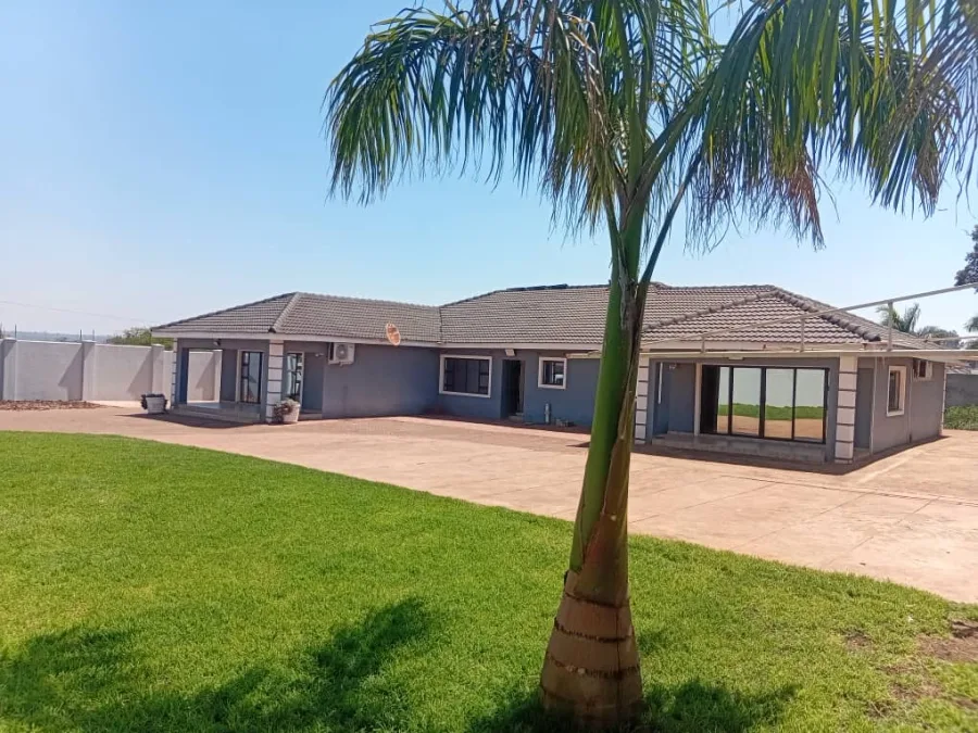 Executive 5-Bedroom Home, Chishawasha, Harare North