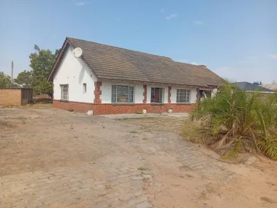 3-Bedroom House on 2,000 sqm in Waterfalls Derbyshire