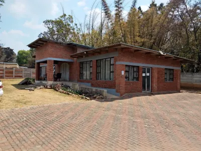 Chisipite Offices To Let Along Harare Drive