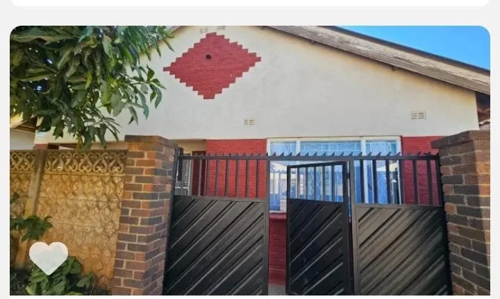 3-Bedroom Home in Kuwadzana with Full Title Deeds