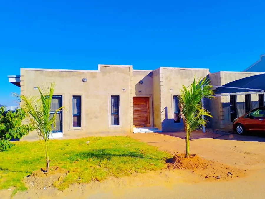 Modern 4-Bedroom Townhouse in Arlington Estate, Harare South