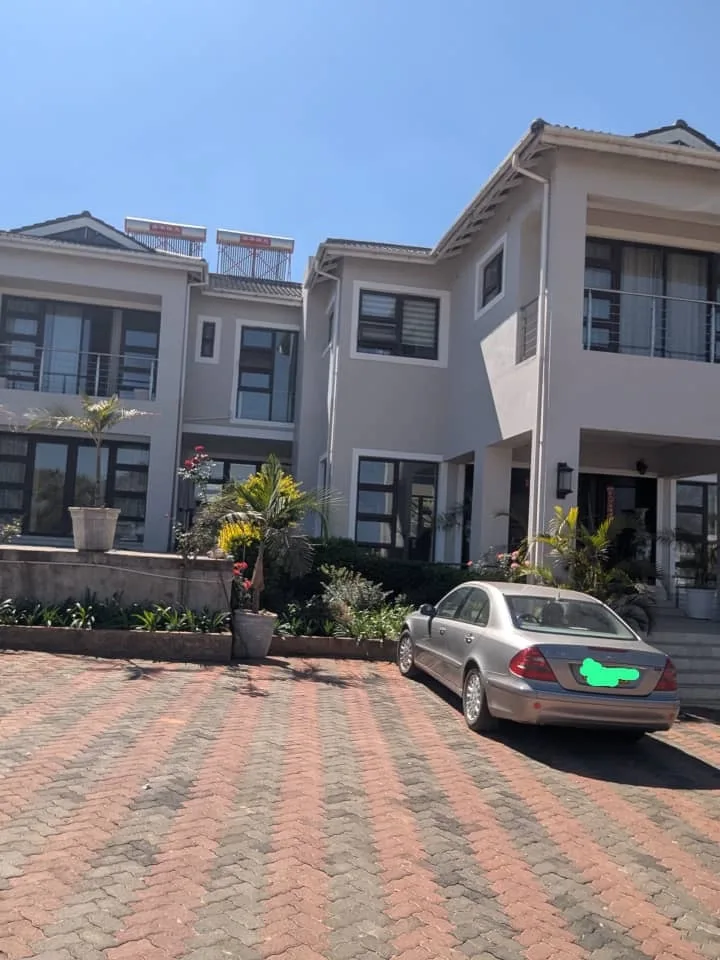 8-Bedroom Luxury Home in Borrowdale Brooke, Harare