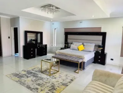 Spacious 6-Bedroom Family Home in Borrowdale
