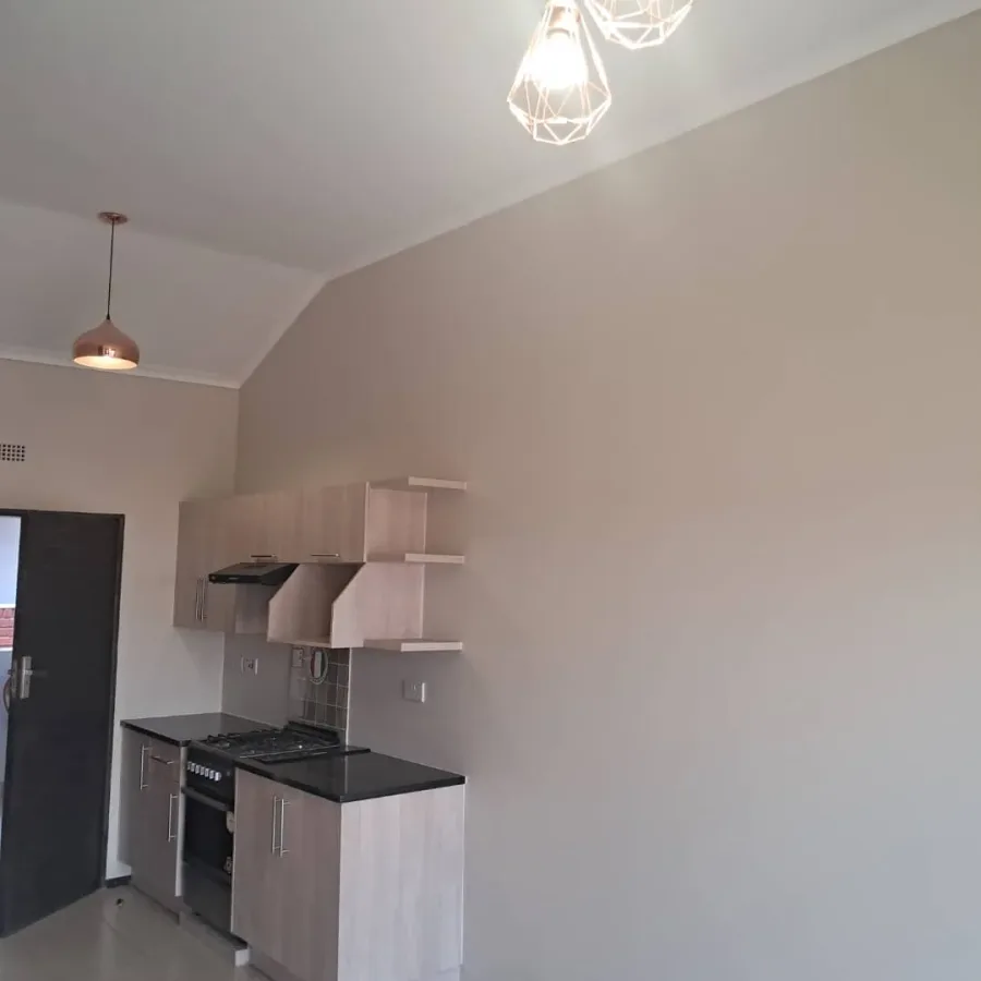 Modern 2-Bed Apartment in Aspindale Park, Harare South