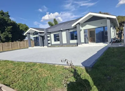 Hatfield 4-Bed Modern Cluster Townhouse – Sectional Title
