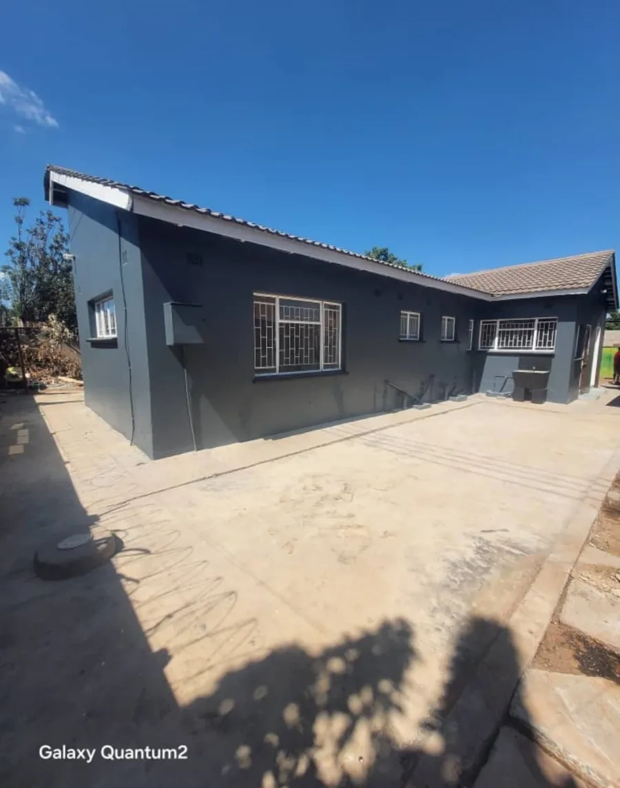 4-Bedroom House in Zimre Park, Ruwa