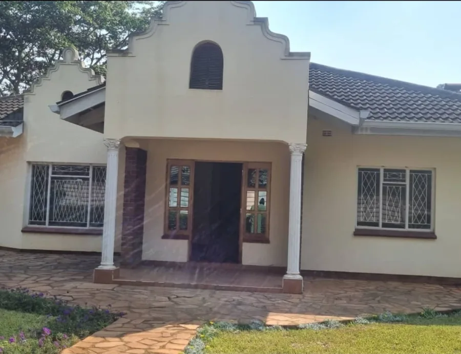 BORROWDALE DUAL-PURPOSE PROPERTY TO LET