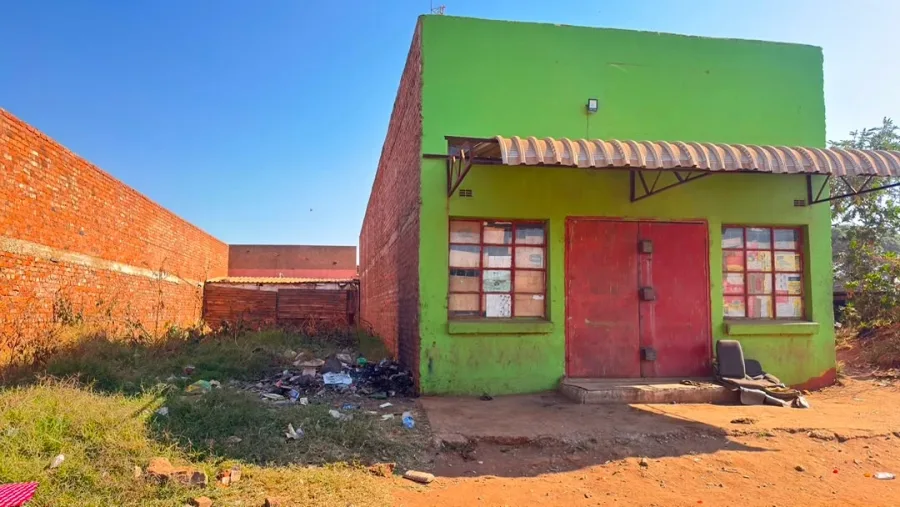 Commercial Shop with Storeroom - Dzivarasekwa High Density
