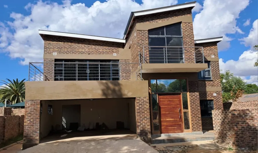 Six-Bedroom Cluster Home with Solar and Borehole in Newlands